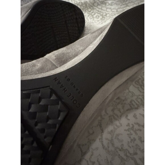Cole Haan  grand os Shoes Wedges Women Size 10.B Gray Suede Slip On - Picture 15 of 16